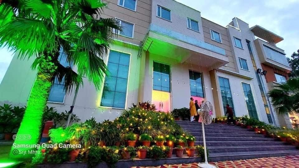 Hotel Pacific Roorkee Exterior photo